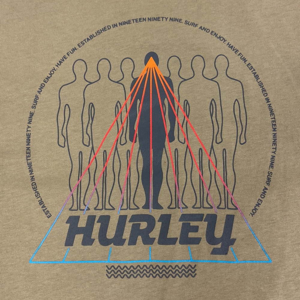 NWOT Hurley Tee Surf and Enjoy khaki brown super soft, preshrunk cotton Size M